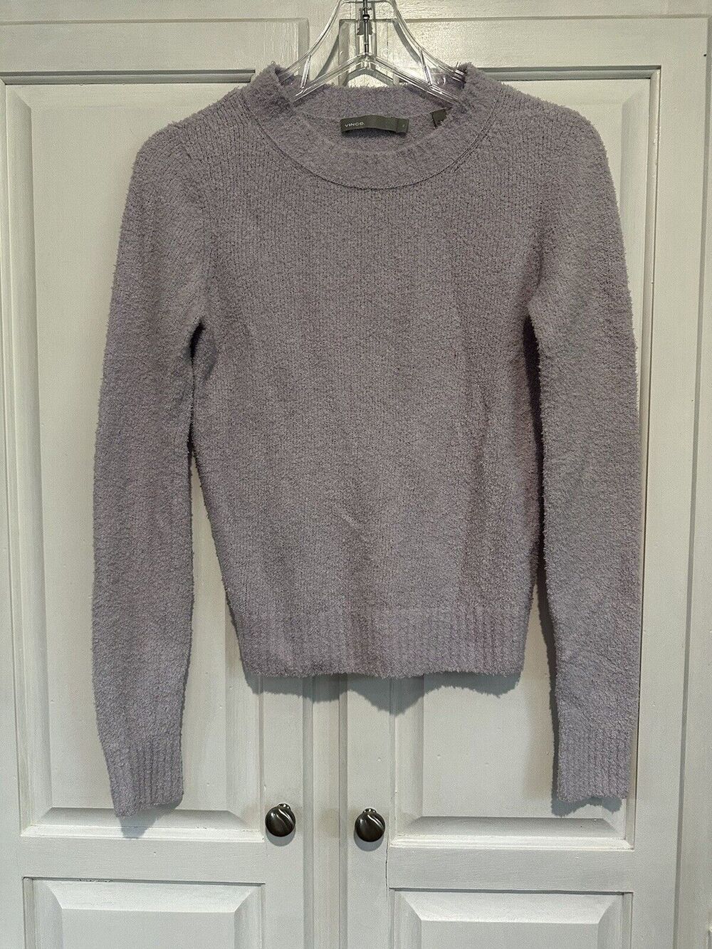 Vince Women's Lavender Purple Crew Neck Fuzzy Pullover Sweater Size Xsmall